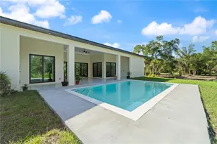 17513 Clover Ave, Port Charlotte, FL 33948 - Photo 4