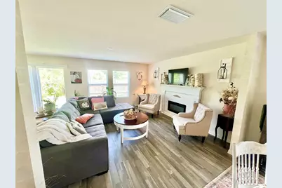 1091 Cazenovia Street, Port Charlotte, FL 33952 - Photo 4