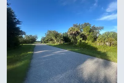 18452 Cordoba Avenue, Port Charlotte, FL 33954 - Photo 6