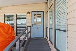 219 Martinique Rd, North Port, FL 34287 - Photo 8