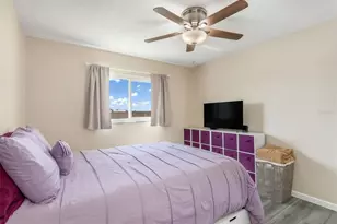 12538 SW Kingsway Cir, Lake Suzy, FL 34269 - Photo 18