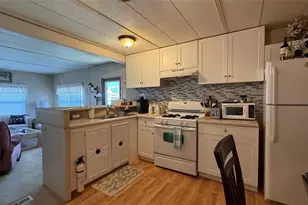 5733 Holiday Park Blvd, North Port, FL 34287 - Photo 10