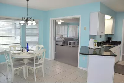 285 Mark Twain Lane, Rotonda West, FL 33947 - Photo 4