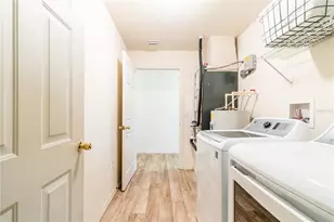 921 Henry St, Punta Gorda, FL 33950 - Photo 38