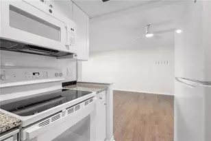 2437 Harbor Blvd, Port Charlotte, FL 33952 - Photo 10