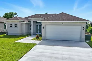 8 Beacon Dr, Placida, FL 33946 - Photo 2