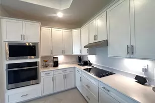 17370 Jadestone Ct, Venice, FL 34293 - Photo 4