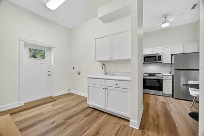 11600 SW Courtly Manor Drive, Lake Suzy, FL 34269 - Photo 32