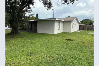 6418 W Paris Street, Tampa, FL 33634 - Photo 2