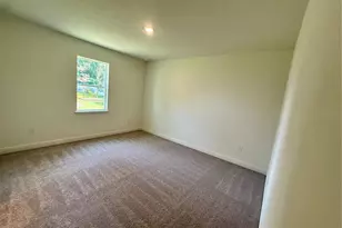 24 Ballard Ln, Palm Coast, FL 32137 - Photo 8