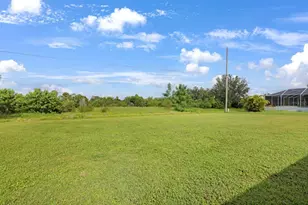 2219 Beacon Dr, Port Charlotte, FL 33952 - Photo 4