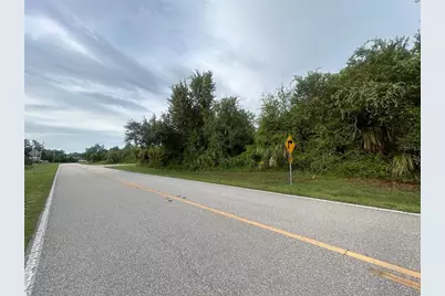 3195 Como Street, Port Charlotte, FL 33948 - Photo 6