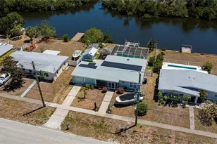 4238 Gardner Dr, Port Charlotte, FL 33952 - Photo 4