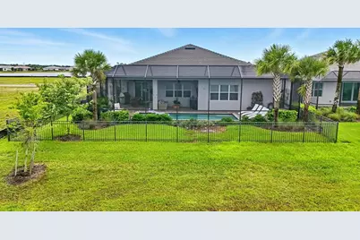 7002 Del Webb Oak Creek Boulevard, North Fort Myers, FL 33917 - Photo 6