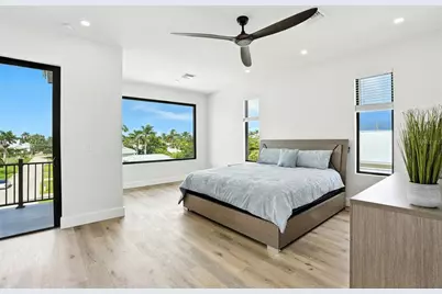 940 W Olympia Avenue, Punta Gorda, FL 33950 - Photo 14