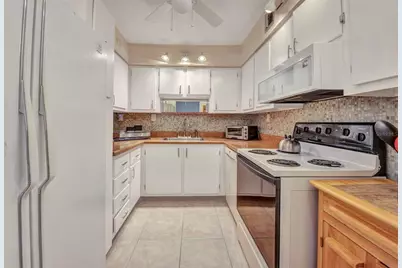 21287 Gertrude Avenue #211, Port Charlotte, FL 33952 - Photo 16