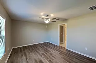 14715 Scottburgh Glen Dr, Wimauma, FL 33598 - Photo 10