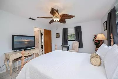 18537 Klingler Circle, Port Charlotte, FL 33948 - Photo 30