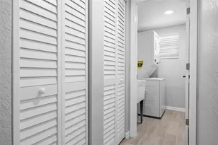 101 Riverview Ave, Englewood, FL 34223 - Photo 48