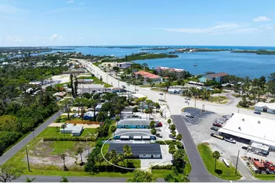 101 Riverview Avenue, Englewood, FL 34223 - Photo 50