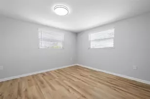 101 Riverview Ave, Englewood, FL 34223 - Photo 16