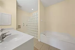 2595 Tarpon Cove Dr, Punta Gorda, FL 33950 - Photo 18