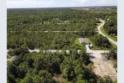 27064 Valencia Drive, Punta Gorda, FL 33955 - Photo 8