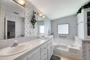 2100 Kings Hwy, Port Charlotte, FL 33980 - Photo 32