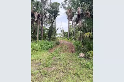 13500 Sedgwick Avenue, Port Charlotte, FL 33953 - Photo 6