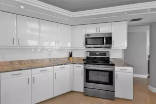 888 Boulevard of the Arts, Sarasota, FL 34236 - Photo 28