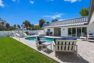 6923 Old Whiskey Creek Dr, Fort Myers, FL 33919 - Photo 2