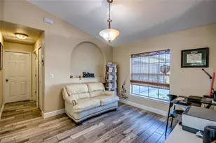 2613 SW 7th Pl, Cape Coral, FL 33914 - Photo 4