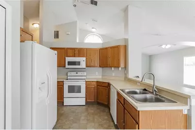 5120 Violet Lane, Kissimmee, FL 34758 - Photo 4