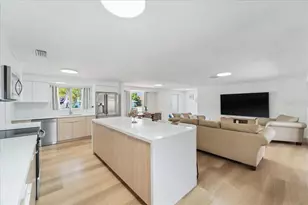 124 Sinclair St SE, Port Charlotte, FL 33952 - Photo 12