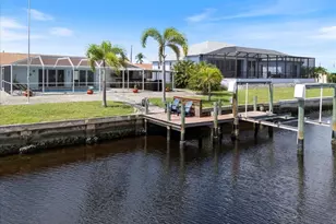 124 Sinclair St SE, Port Charlotte, FL 33952 - Photo 4