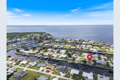 124 Sinclair Street SE, Port Charlotte, FL 33952 - Photo 2