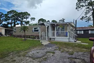 15432 Mapletree Dr, Punta Gorda, FL 33955 - Photo 2