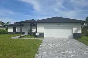 8285 Agate St, Port Charlotte, FL 33981 - Photo 1