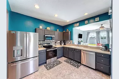 1072 Hill Flower Drive, Brooksville, FL 34604 - Photo 10