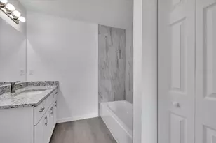 28137 Laurelwood Dr, Punta Gorda, FL 33955 - Photo 16