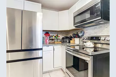 22400 Lacombe Avenue, Port Charlotte, FL 33952 - Photo 8