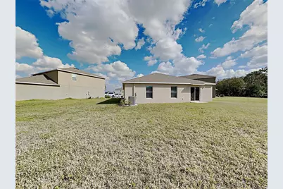 7235 Somerset Pond Drive, Ruskin, FL 33573 - Photo 18