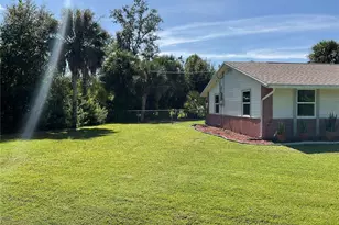 358 Yeager St, Port Charlotte, FL 33954 - Photo 4