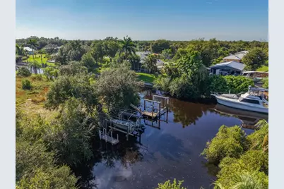 28474 Coco Palm Drive, Punta Gorda, FL 33982 - Photo 18
