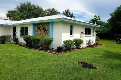 953 Tropical Avenue NW, Port Charlotte, FL 33948 - Photo 4