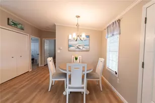 21 Amsterdam Ave, Punta Gorda, FL 33950 - Photo 4