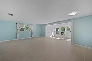 146 Francis Dr NE, Port Charlotte, FL 33952 - Photo 6