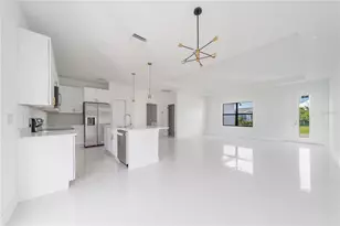 15089 Aldama Cir, Port Charlotte, FL 33981 - Photo 6