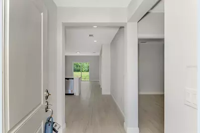 11223 Pendleton Avenue, Englewood, FL 34224 - Photo 6