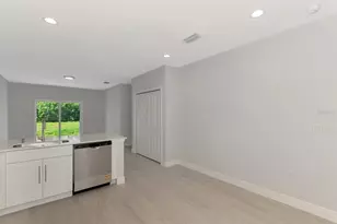 11223 Pendleton Ave, Englewood, FL 34224 - Photo 16